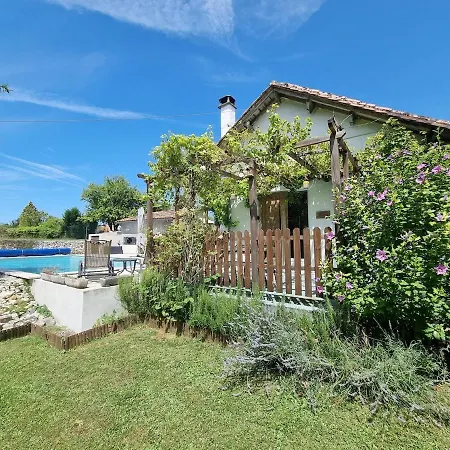 בית נופש Le Petit Verger